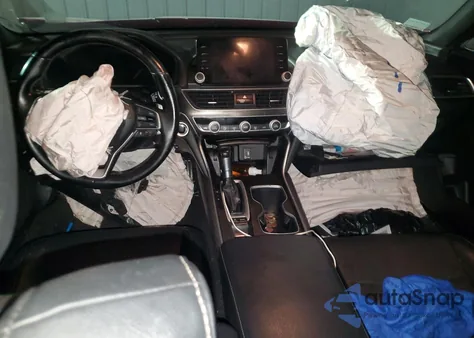 2018 Honda Accord Sport z USA, uszkodzony, nr VIN 1HGCV1F36JA187389